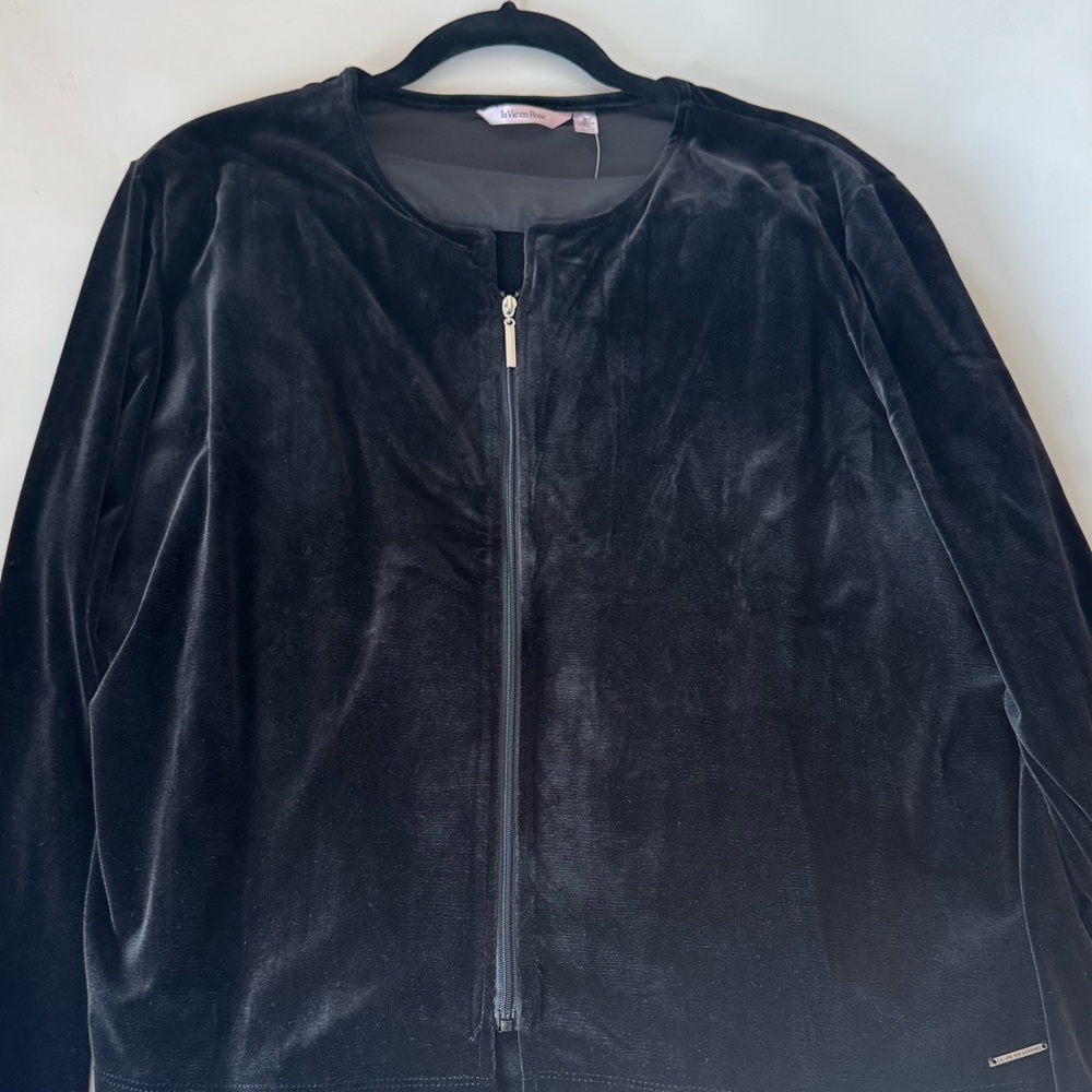 La Vie En Rose (En Lounge) Black Velour Y2K Sweater - NWT
